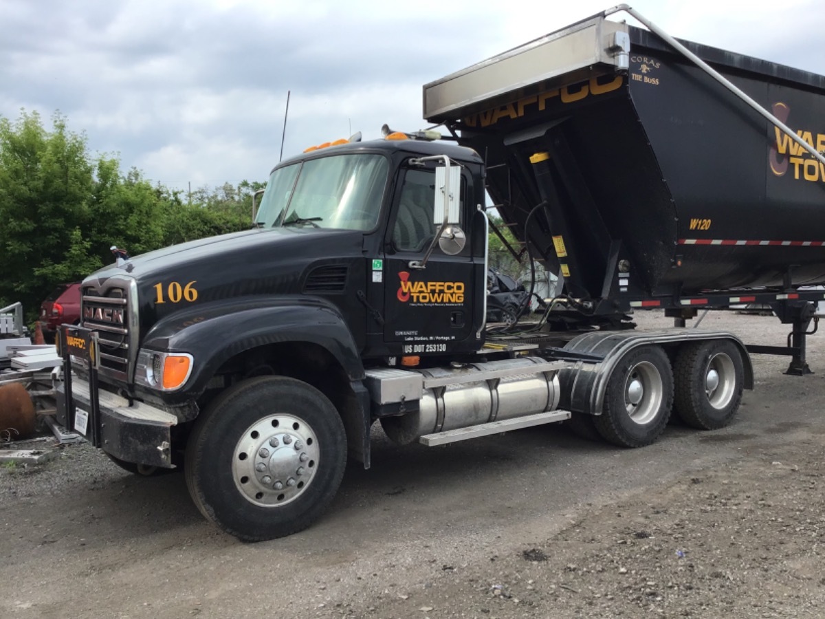 Truck 106 power unit