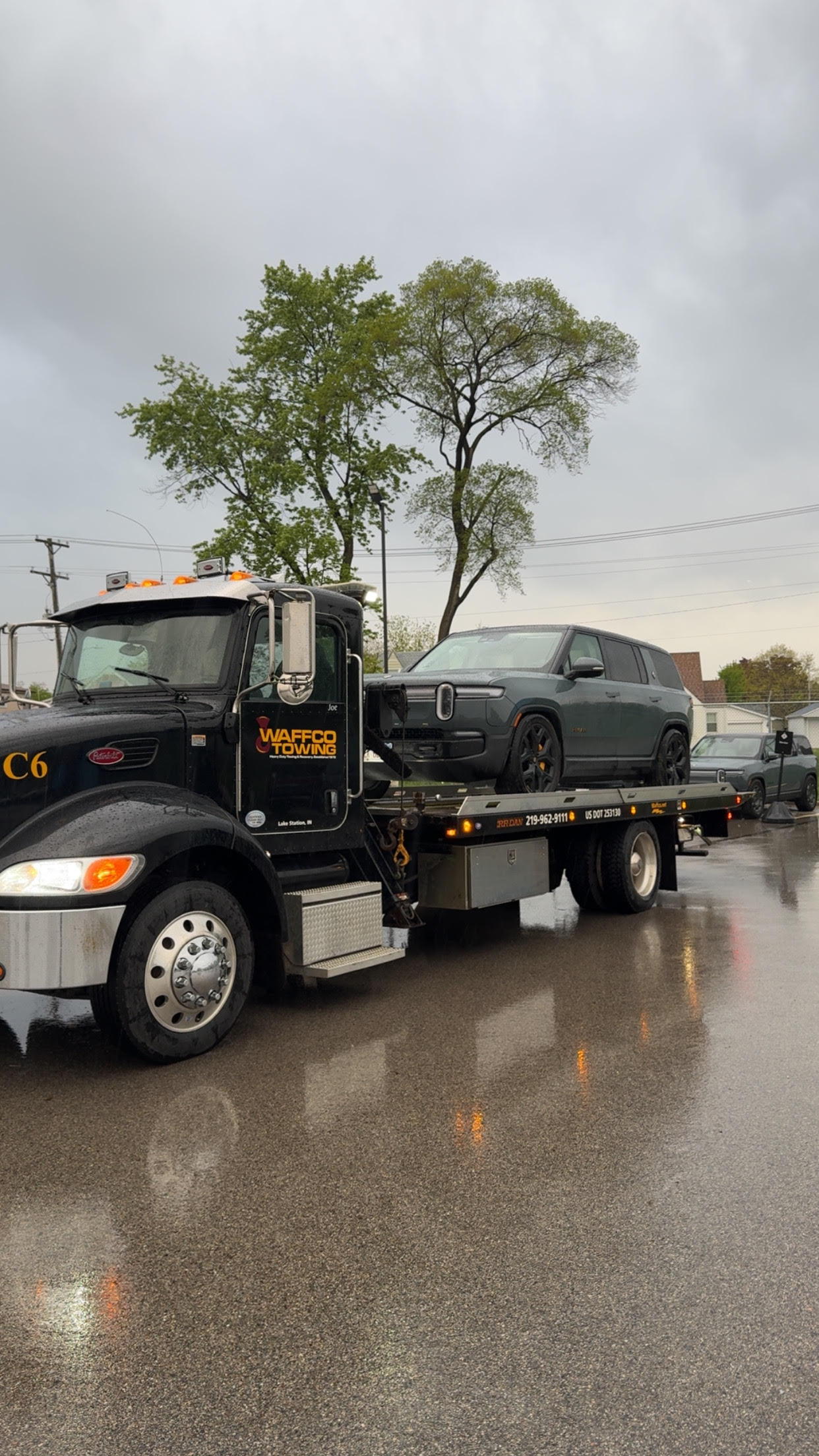 Truck C6, 6 ton carrier with side pull